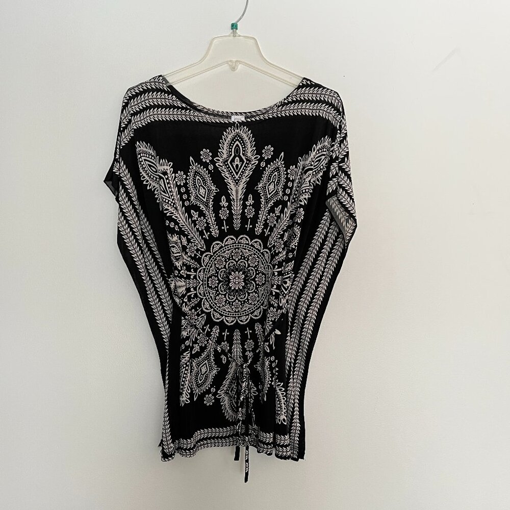 Black and White Handkerchief Design Loose Fit Tunic Top with Belt - Size Small